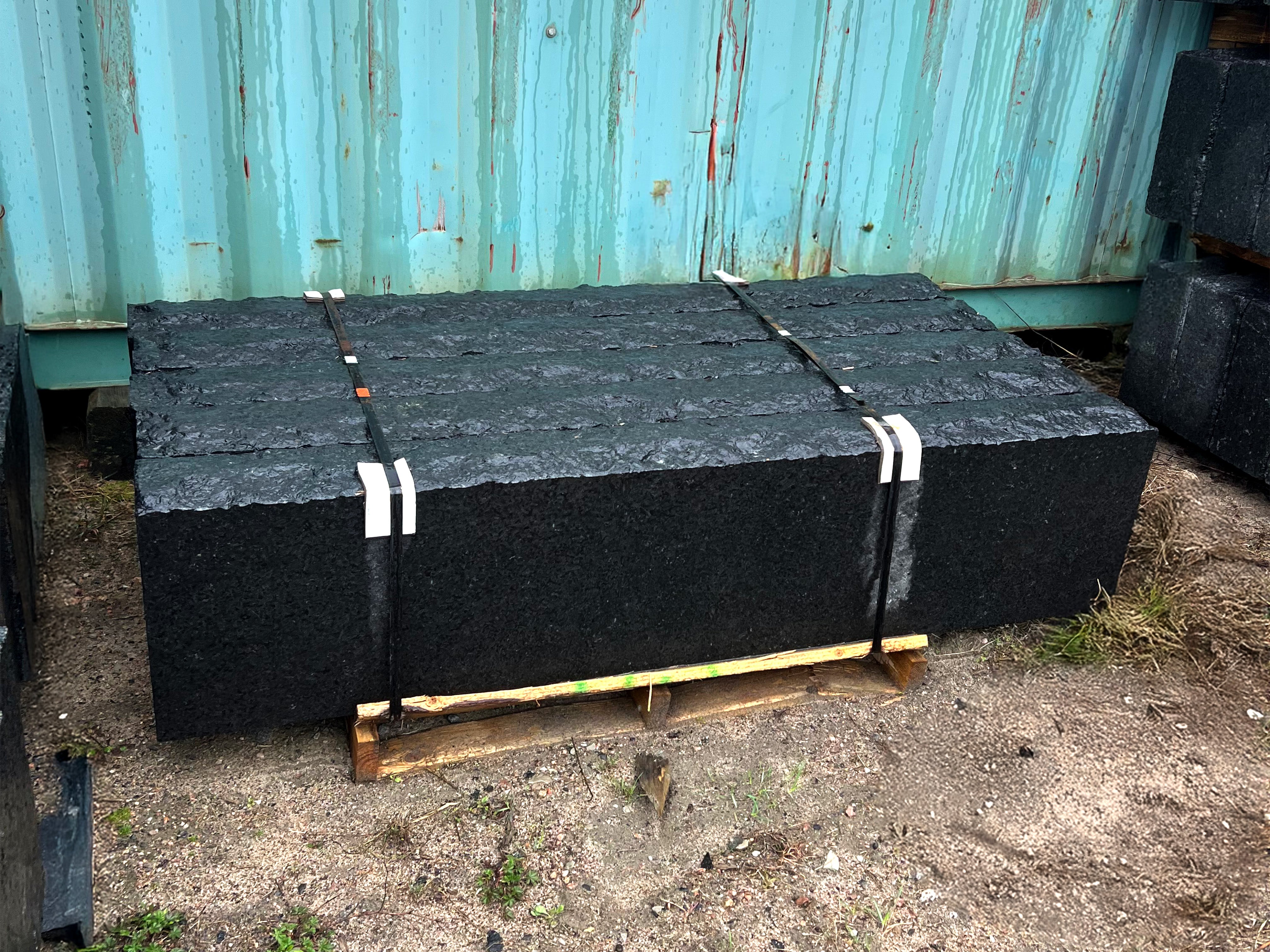 Natural Stone Steps - Dana Black Granite