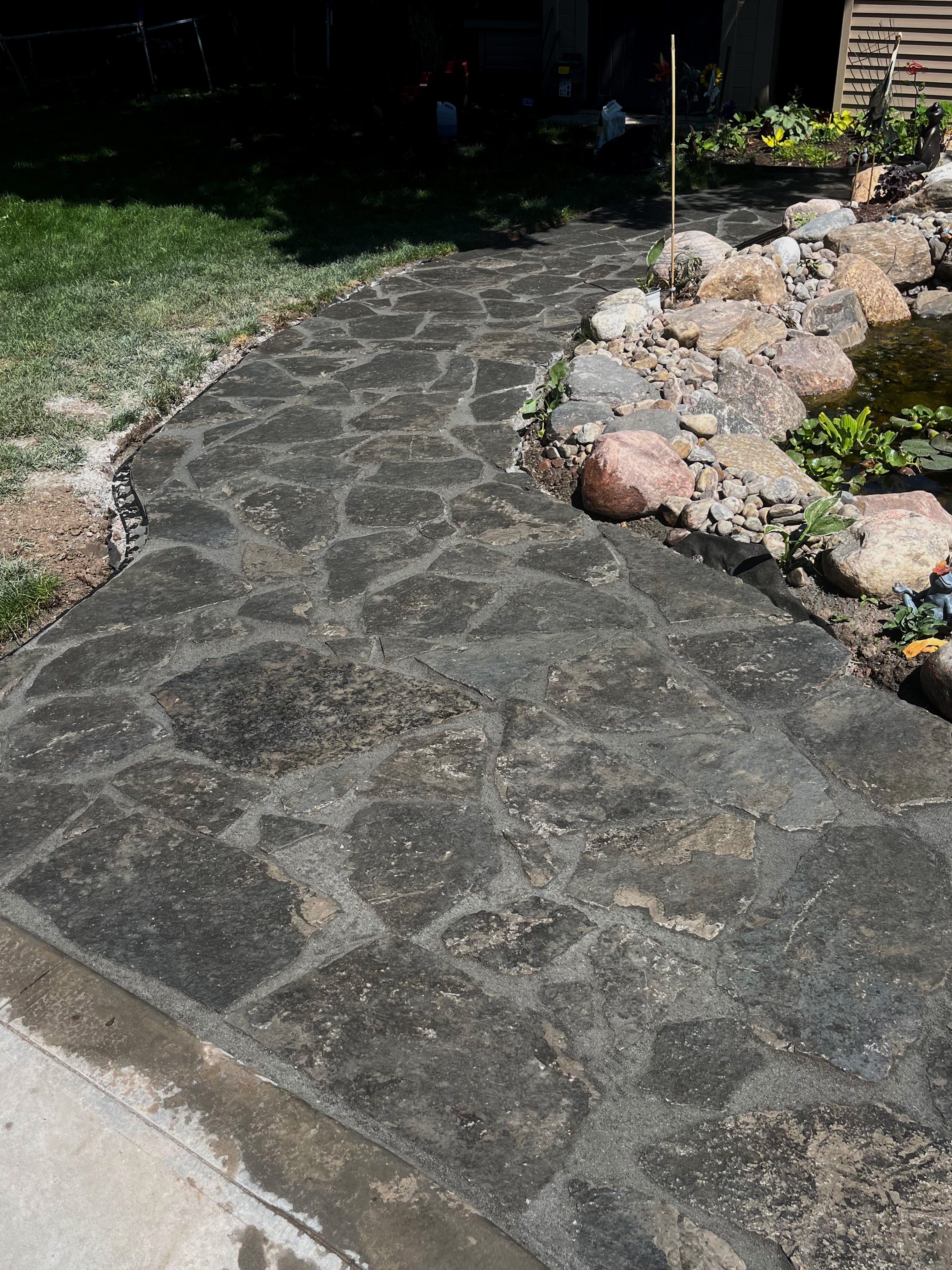 Natural Flagstone - Kawartha Grey