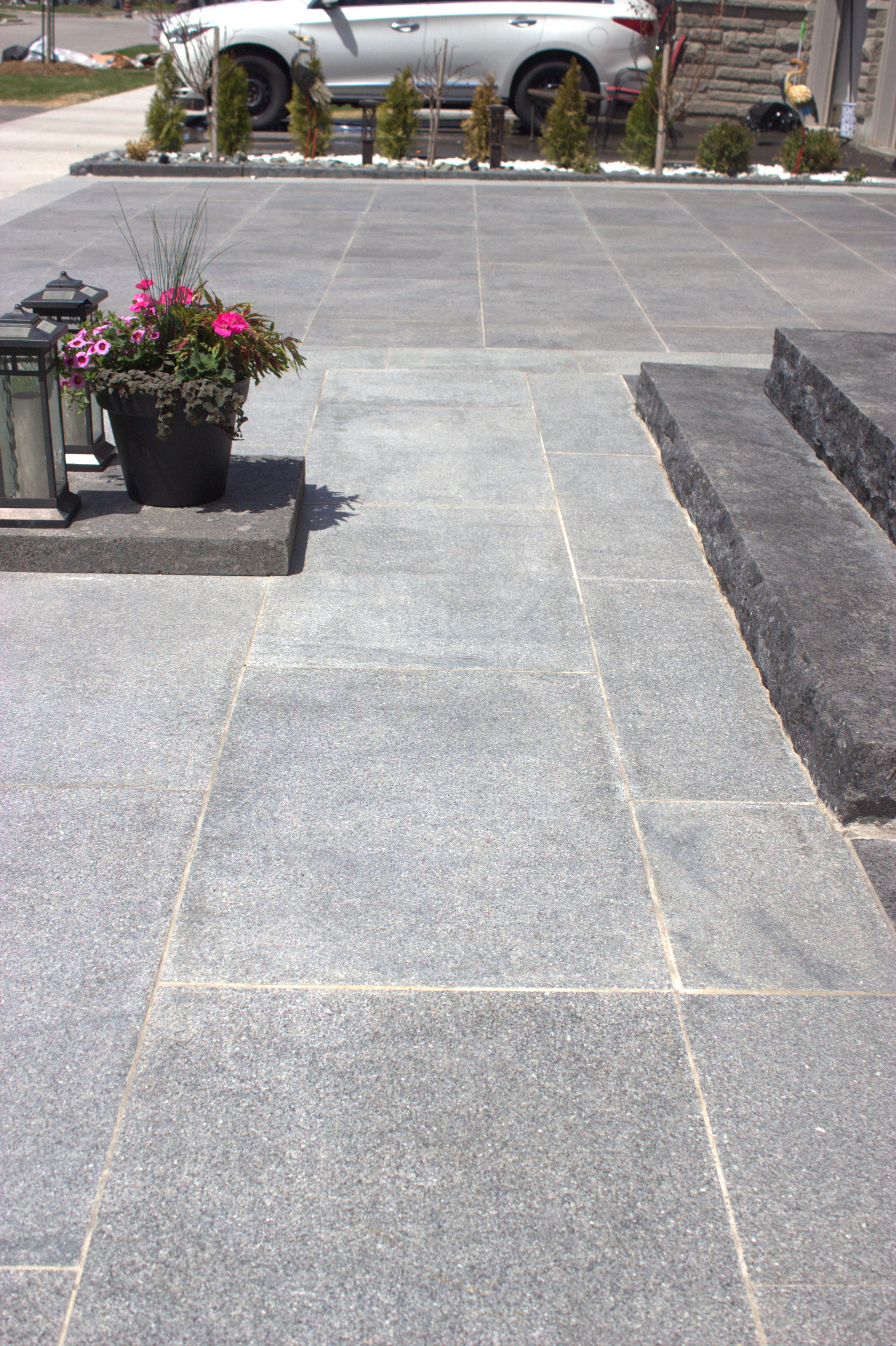 Flagstone Pavers - Salt & Pepper